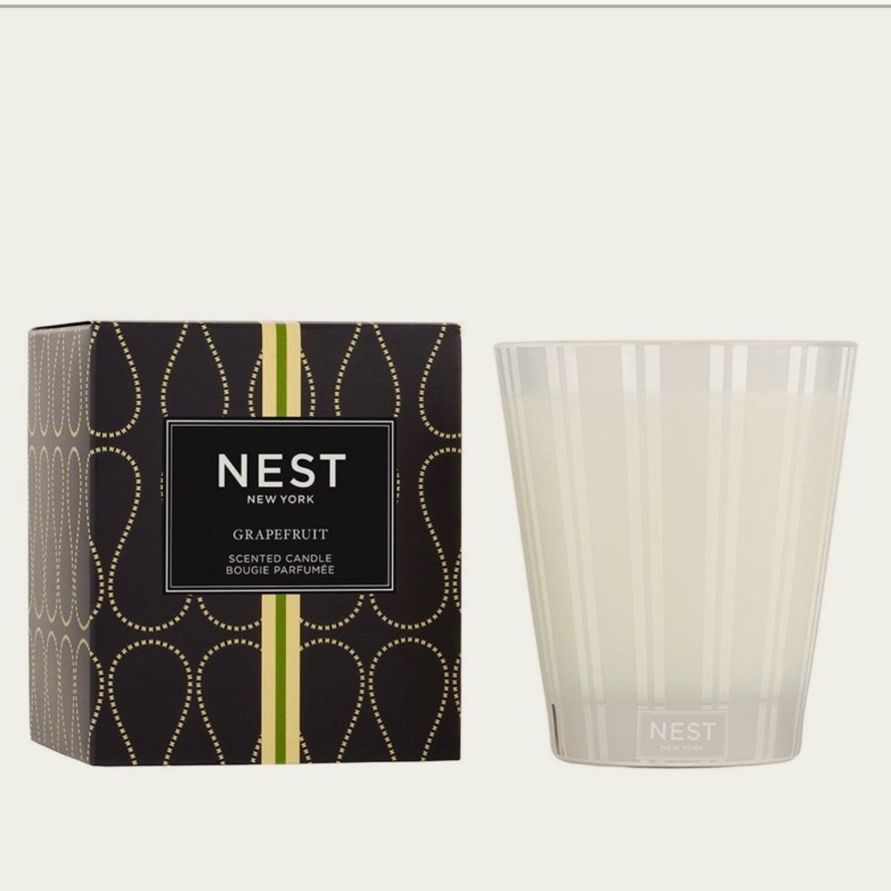 Nest Fragrances Grapefruit Scented Candle, New in Box, 8.1oz